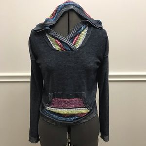 Thin woven hoodie